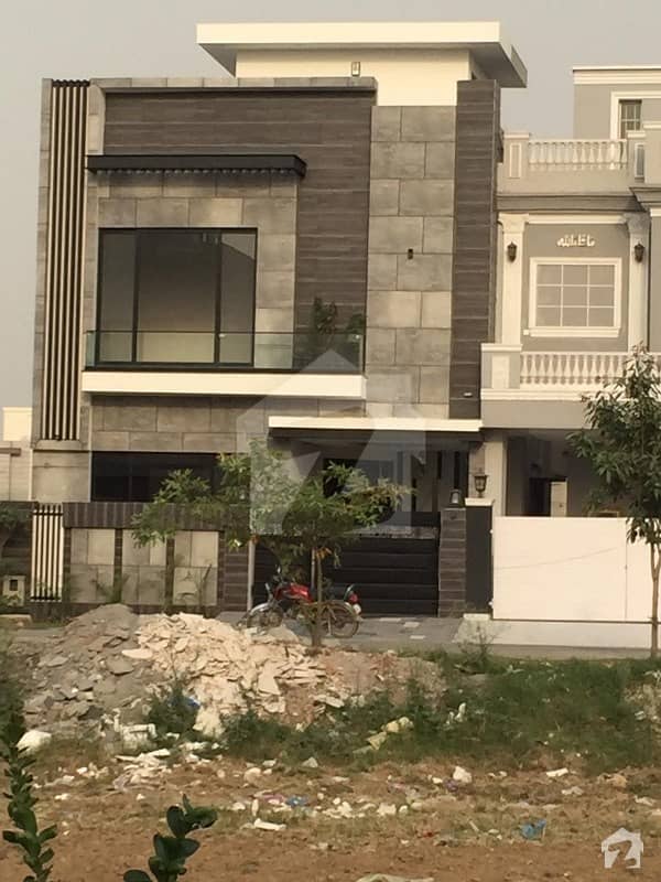 3 Marla House Double Story Near Umt College Road
