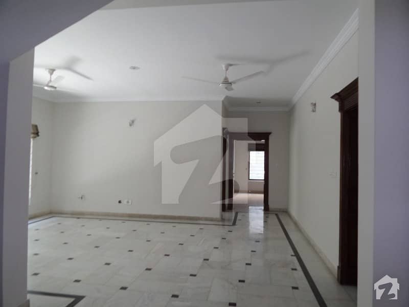 Unoccupied 2250 Square Feet House Is Available For Rent In Rawalpindi