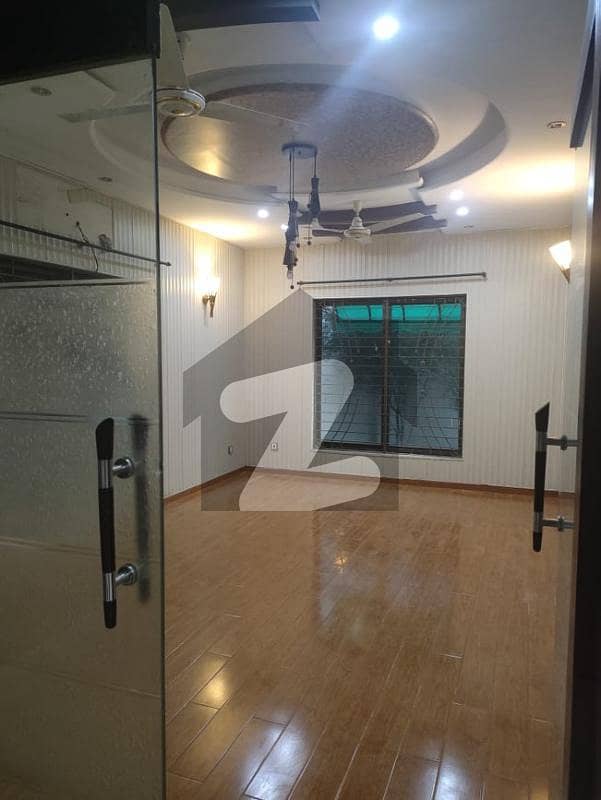 (100 ORIGINAL PICTURES) 10 MARLA AS LIKE GOOD CONDITION HOUSE FOR RENT IN DHA PHASE 5