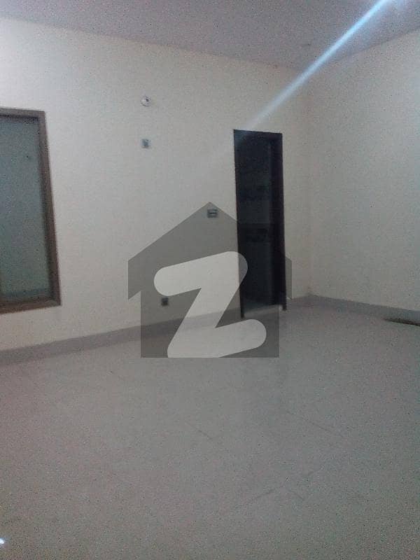 200 Yards Ground Floor Commercial Portion Available For Rent In FB Area