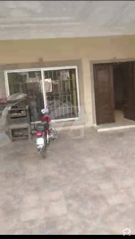 31 Marla Renuvated single story House For sale garden town lahore