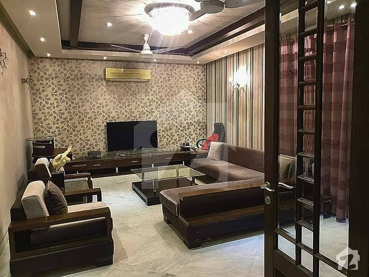 ڈی ایچ اے فیز 3 ڈیفنس (ڈی ایچ اے) لاہور میں 5 کمروں کا 1 کنال مکان 4.8 کروڑ میں برائے فروخت۔