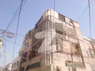 نارتھ کراچی - سیکٹر 7-D3 نارتھ کراچی کراچی میں 2 مرلہ بالائی پورشن 35 لاکھ میں برائے فروخت۔