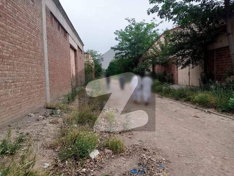Warehouse Of 250000 Square Feet Available In Phool Nagar Warehouse Of 250000 Square Feet Available In Phool Nagar