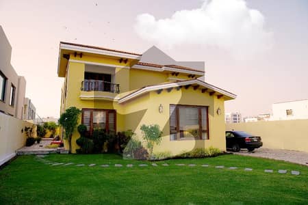 Luxury Living At Its Best Custom Built 1000 Yards Bungalow For Sale in DHA Phase 8 Karachi