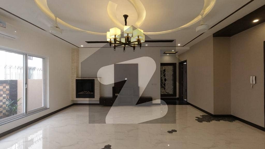 ای ایم ای سوسائٹی ۔ بلاک سی ای ایم ای سوسائٹی لاہور میں 3 کمروں کا 1 کنال بالائی پورشن 70 ہزار میں کرایہ پر دستیاب ہے۔