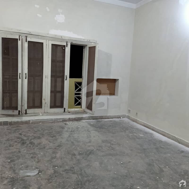 Don't Miss The Opportunity To Sale This House In Gulraiz Housing Scheme