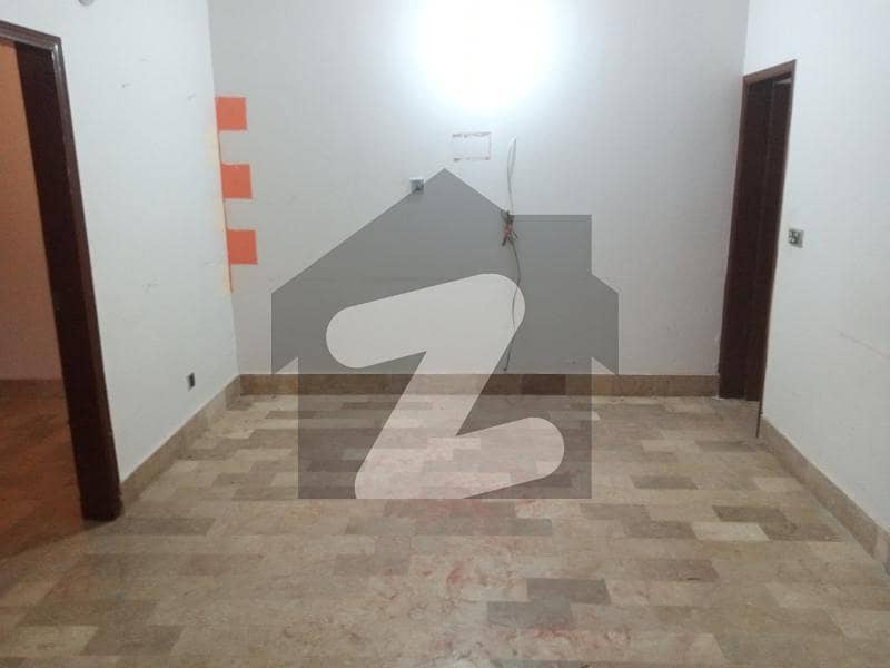 60 Sq Yard Triple Storey House Available For Rent In Gulistan-e-jauhar - Block 14 Karachi