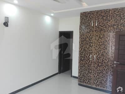 1 Kanal Lower Portion In Central E-11 For Rent
