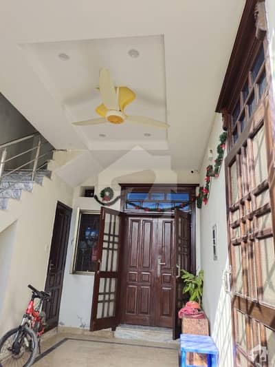 1125 Square Feet Lower Portion In Central Ghauri Town Phase 5a For Rent