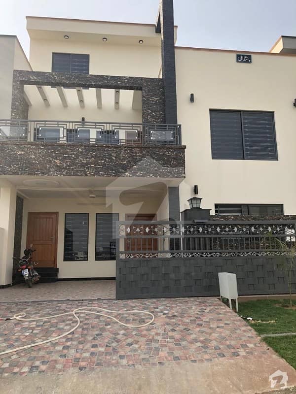 Beautiful Modern 10 Marla  Double Storey House For Sale In D-12 3
