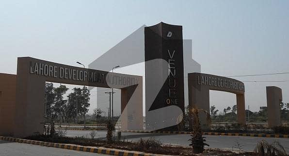 ایل ڈی اے ایوینیو ۔ بلاک ای ایل ڈی اے ایوینیو لاہور میں 3 کمروں کا 1 کنال بالائی پورشن 40 ہزار میں کرایہ پر دستیاب ہے۔