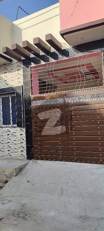 سمندری روڈ فیصل آباد میں 1 کمرے کا 3 مرلہ مکان 26 لاکھ میں برائے فروخت۔