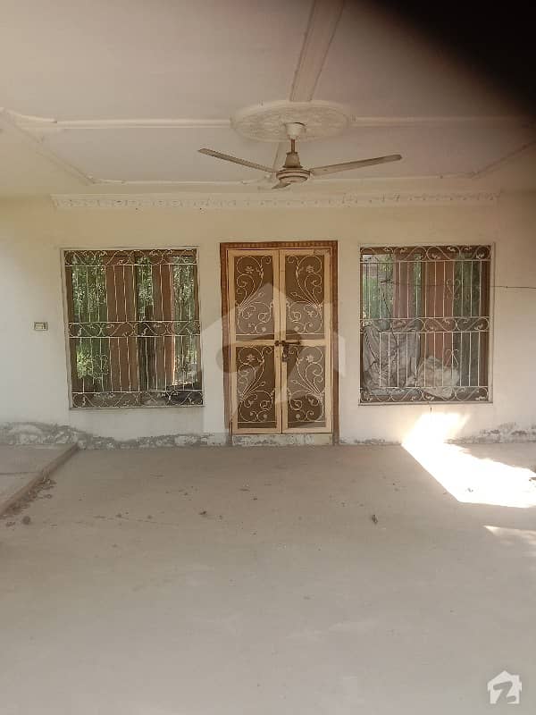 Perfect 4950 Square Feet Farm House In Hafizabad Road For Sale