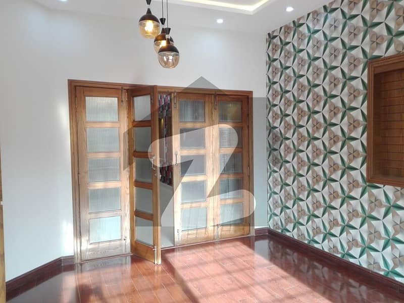 1099 Square Feet Flat Is Available In Airport Enclave