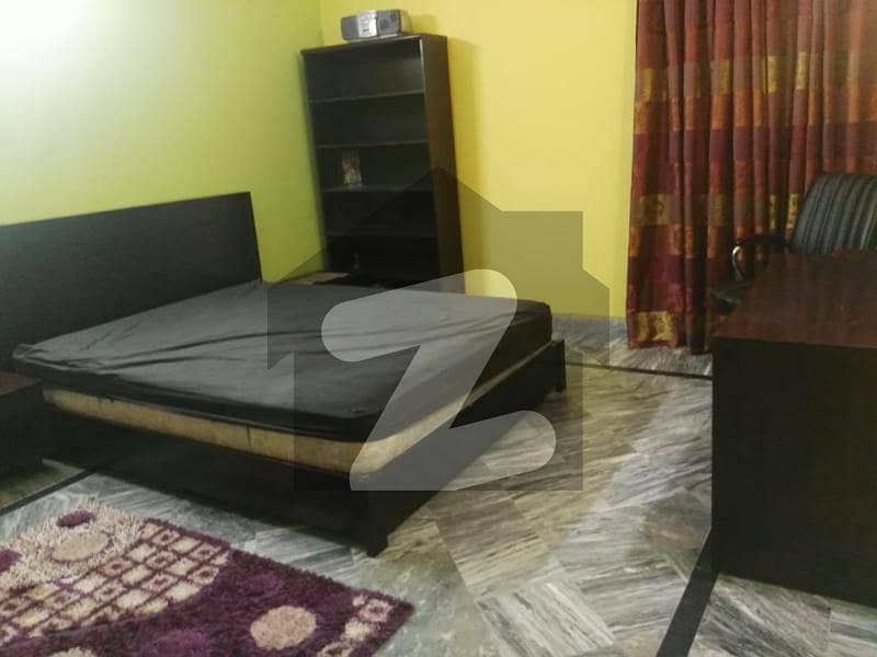 Decent Boys Hostel Furnished Room Available Near To Ucp University