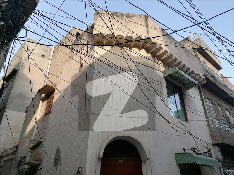 Corner 3 Marla House available for sale in Allama Iqbal Town - Jahanzeb Block if you hurry
