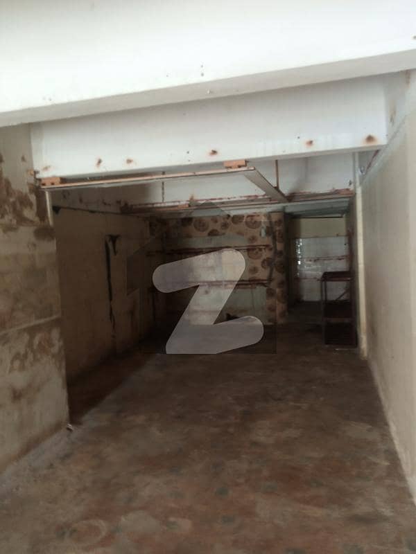 12x52 Shop Available On VIP Location Of Johar Chorangi For Rent