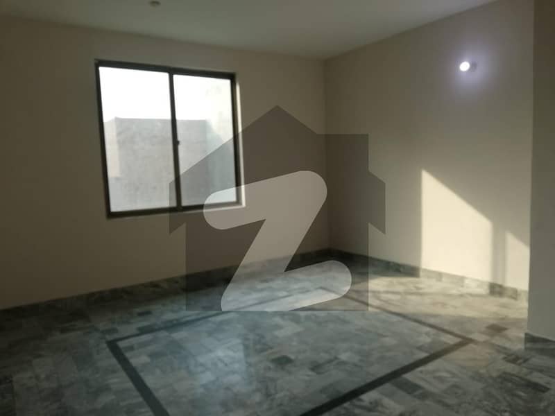 2.5 Marla House In Central Karem Town For Sale