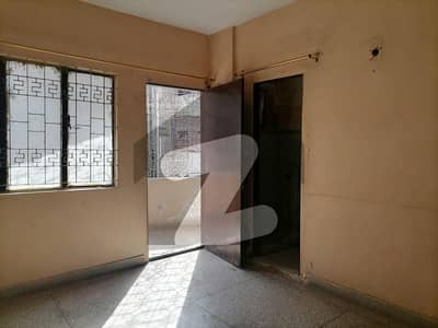 نارتھ ناظم آباد کراچی میں 3 کمروں کا 5 مرلہ فلیٹ 75 لاکھ میں برائے فروخت۔