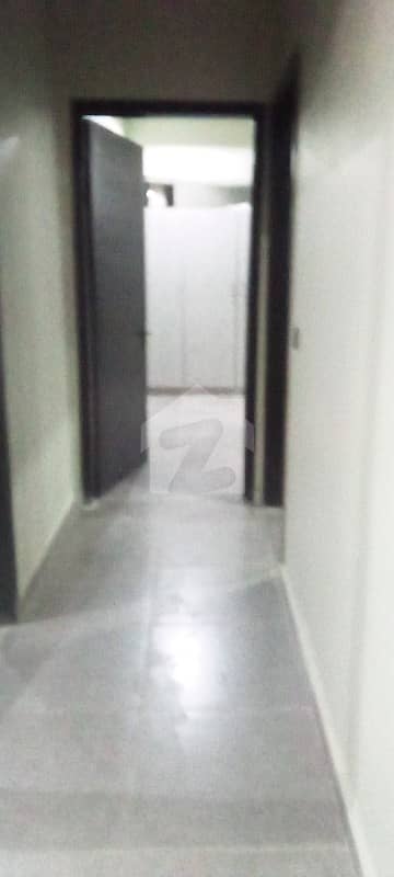 ابوالحسن اصفہا نی روڈ کراچی میں 2 کمروں کا 3 مرلہ فلیٹ 49 لاکھ میں برائے فروخت۔