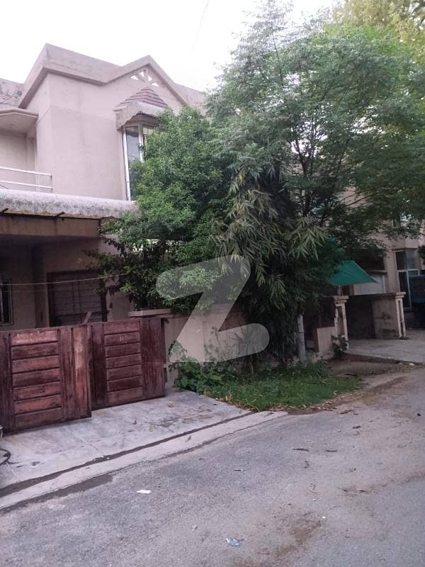 3.5 Marla Beautiful Well Maintained House Available For Sale In Eden Value Homes Lahore