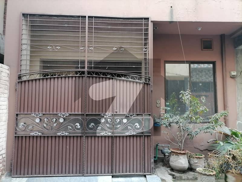 To sale You Can Find Spacious House In Pak Park