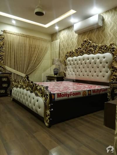 ڈیوائن گارڈنز ۔ بلاک سی ڈیوائن گارڈنز لاہور میں 4 کمروں کا 10 مرلہ مکان 3.25 کروڑ میں برائے فروخت۔