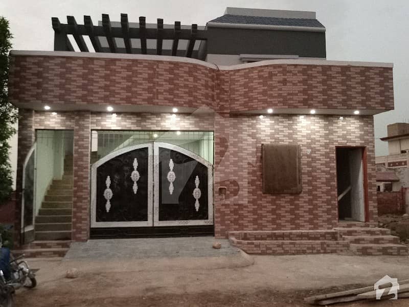 200 Sq Yards Double Storey Bungalow Available For Sale