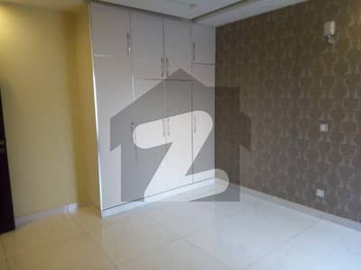 One Kanal Lower Portion Available For Rent In Valencia Town Lahore