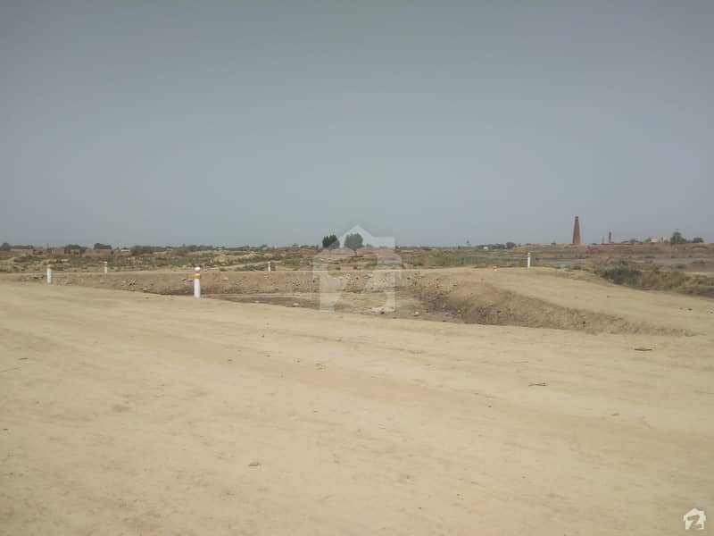 Your Dream Residential Plot Has Just Became Available In Tando Hyder