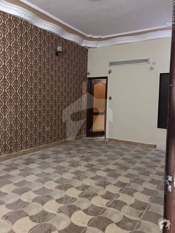 Ready To Buy A Upper Portion 1800 Square Feet In Karachi