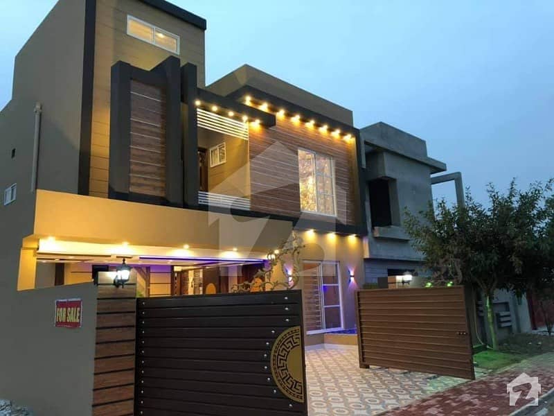 Brand New First Entry Double Storey Pair House Available For Sale