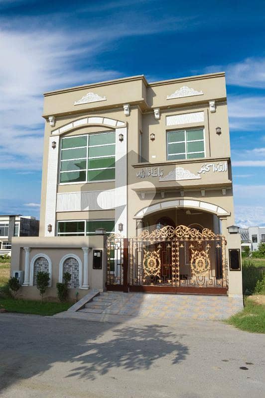 5 Marla Brand New House For Rent In Dha Phase 9 It Has