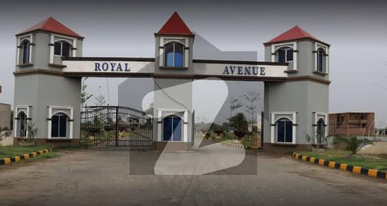 Plot Is Available In Royal Avenue