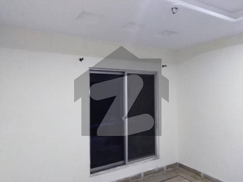 214 Square Feet Flat For Sale Available Pakistan Town Phase 1 Capital
