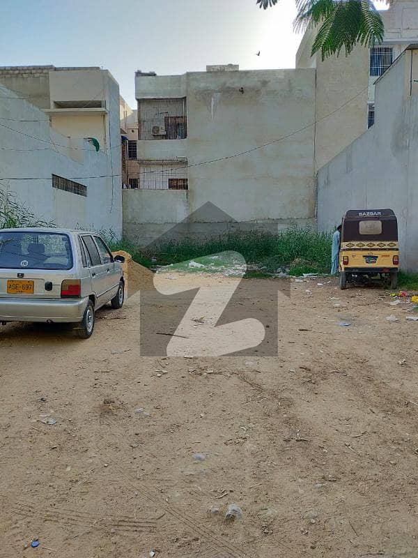 گلستانِِ جوہر ۔ بلاک 3 گلستانِ جوہر کراچی میں 10 مرلہ رہائشی پلاٹ 3.35 کروڑ میں برائے فروخت۔