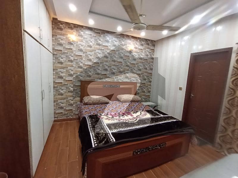 علامہ اقبال ٹاؤن ۔ جہانزیب بلاک علامہ اقبال ٹاؤن لاہور میں 4 کمروں کا 5 مرلہ مکان 2.32 کروڑ میں برائے فروخت۔