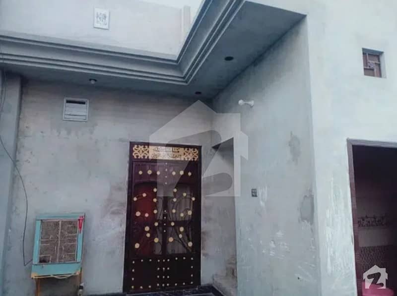 فرید نگر روڈ پاکپتن میں 3 کمروں کا 4 مرلہ مکان 48 لاکھ میں برائے فروخت۔