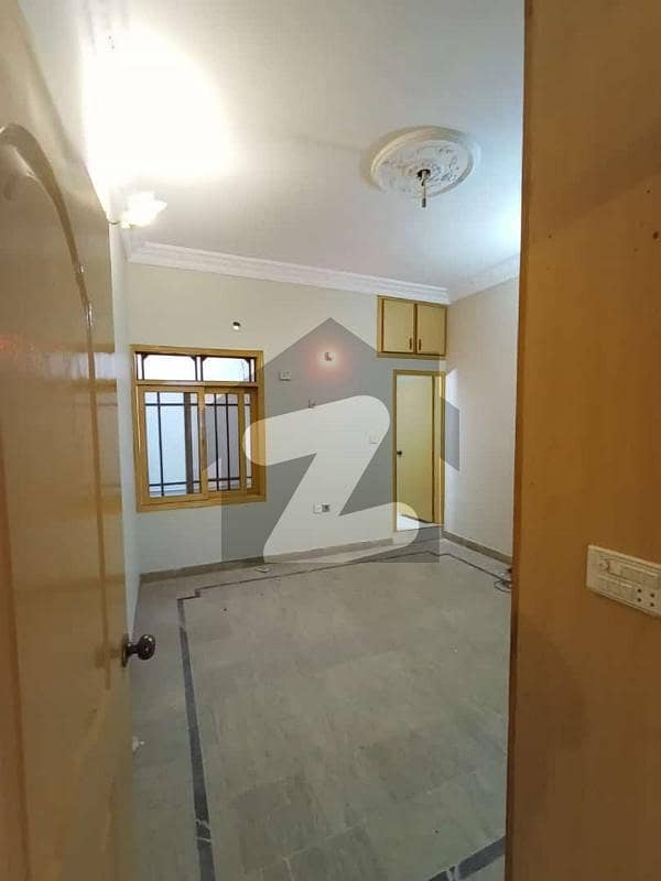 Prominently-Located 1080 Square Feet Flat Available In Gulistan-E-Jauhar - Block 17