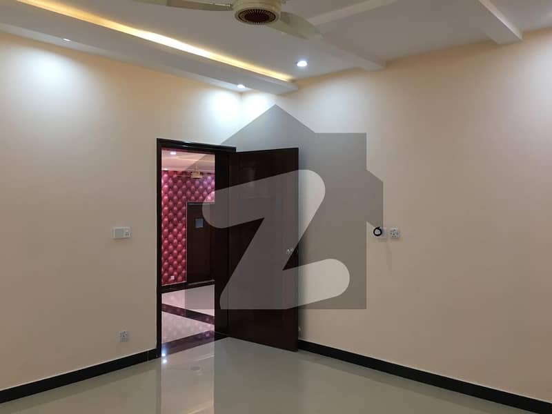 2250 Square Feet Lower Portion For Rent In Bankers Town