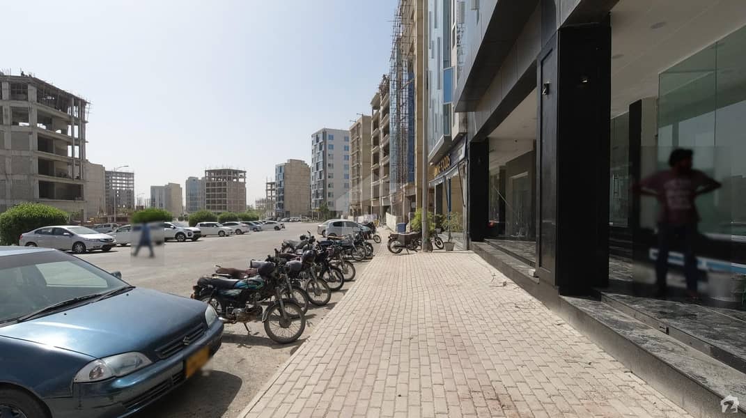 بحریہ مڈوے کمرشل بحریہ ٹاؤن کراچی کراچی میں 2 مرلہ دکان 1.98 کروڑ میں برائے فروخت۔