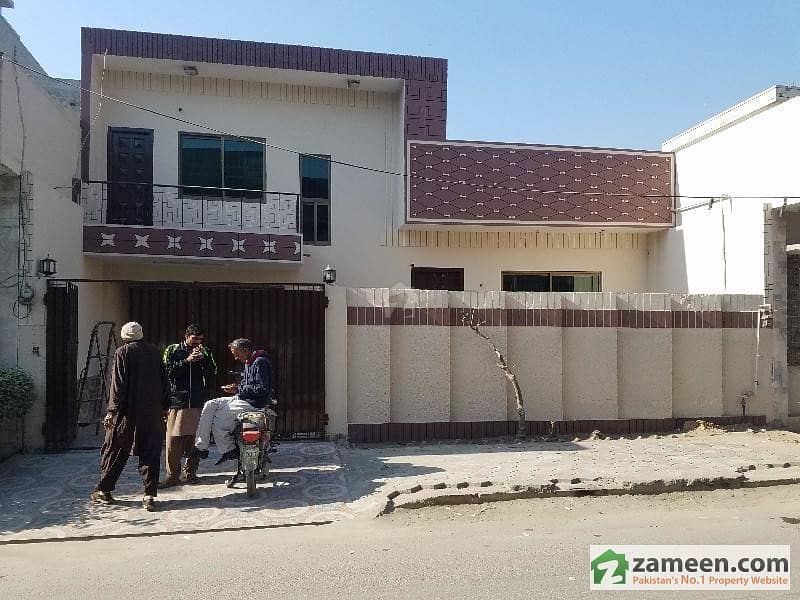 10 Marla Beautiful House For Sale At Allama Iqbal Town Lahore