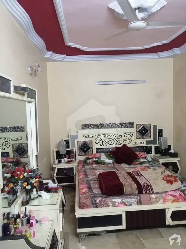 نیو ٹاؤن پولیس لائنز گلشنِ اقبال ٹاؤن کراچی میں 3 کمروں کا 5 مرلہ فلیٹ 1.1 کروڑ میں برائے فروخت۔