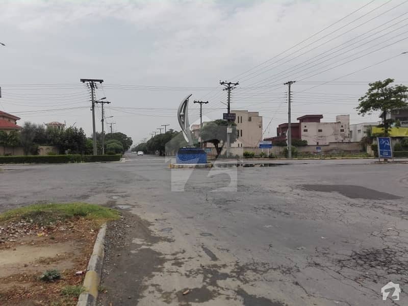 1 Kanal & 8 Marla Residential Corner Plot Available For Sale In Valencia Housing Society Lahore