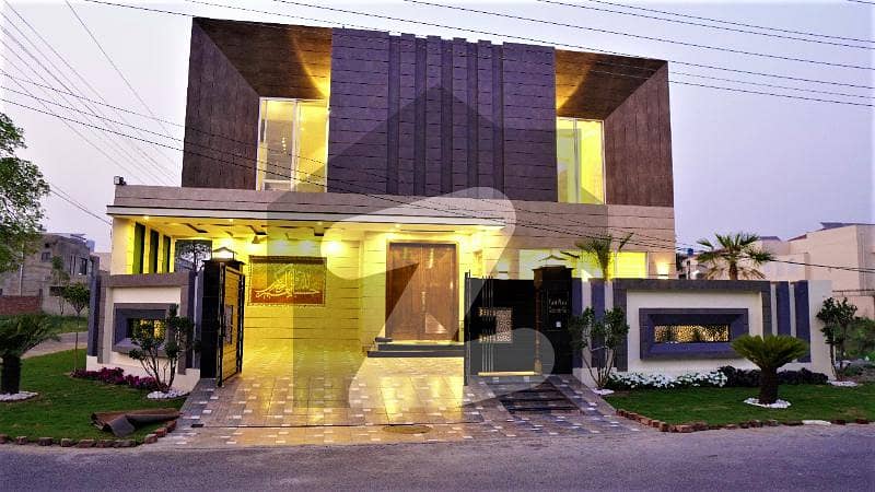 Corner Modern Design 20 Marla Luxury House For Sale