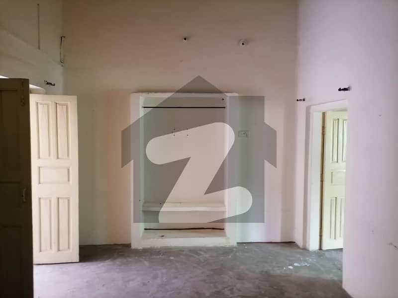 Located In Insar Road Sahiwal House For Sale
