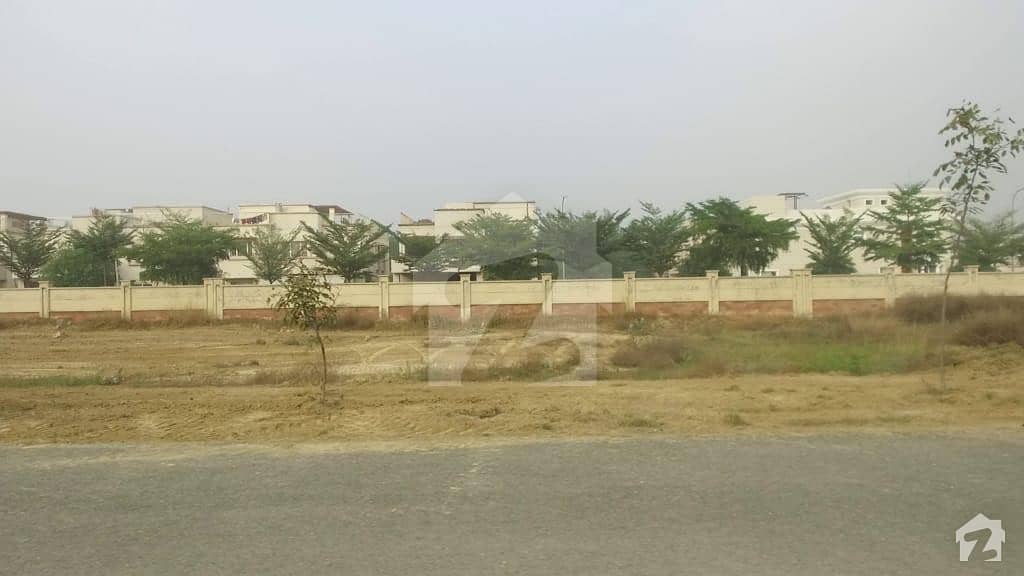 8 Marla Commercial Plot in Dha Phase 6 CCA 2