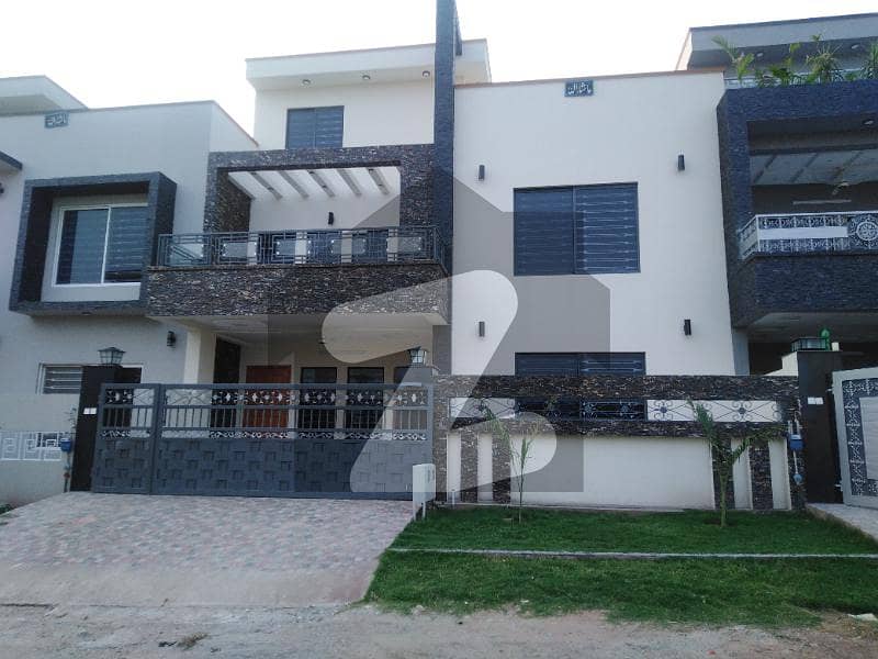 250 Sq Yard Brand New House For Sale In D-12/3