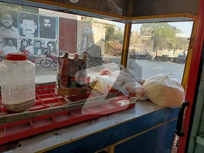 شیرشاہ کالونی - اچھرہ لاہور میں 1 مرلہ دکان 37 ہزار میں کرایہ پر دستیاب ہے۔
